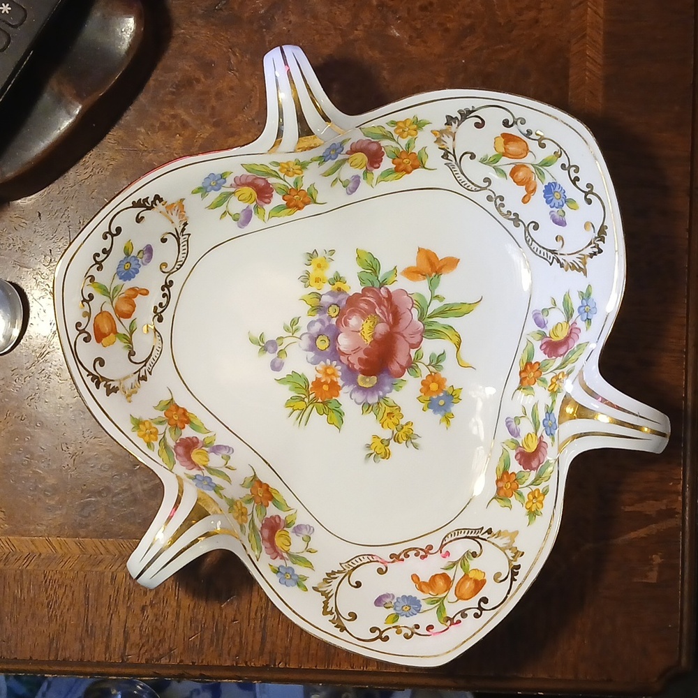 3 handled Dresdonia Noritake serving dish